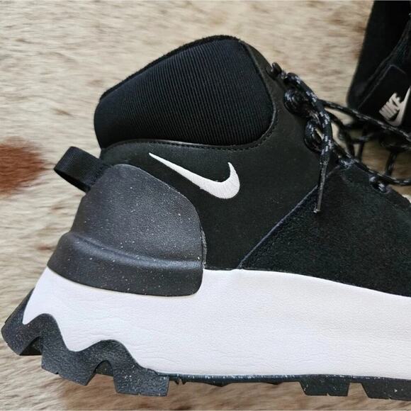 Nike City Classic Manoa Hiker Boots Black‎ White Hiking Trail Boots Sneakers 7 - Picture 7 of 15